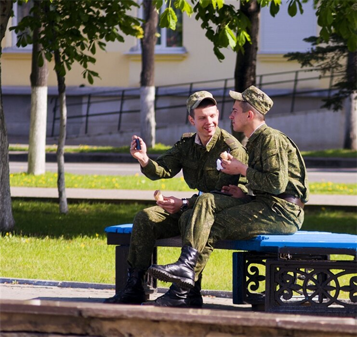 Временное увольнение в армии: основные положения и условия предоставления